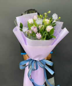 Tuy líp mộng mơ