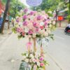 Hoa và Lời Chúc Tốt Đẹp: Kệ Hoa Dành Cho Những Thành Công