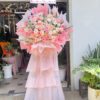 Chúc Mừng Và Hạnh Phúc: Kệ Hoa Chúc Mừng Cho Mọi Dịp