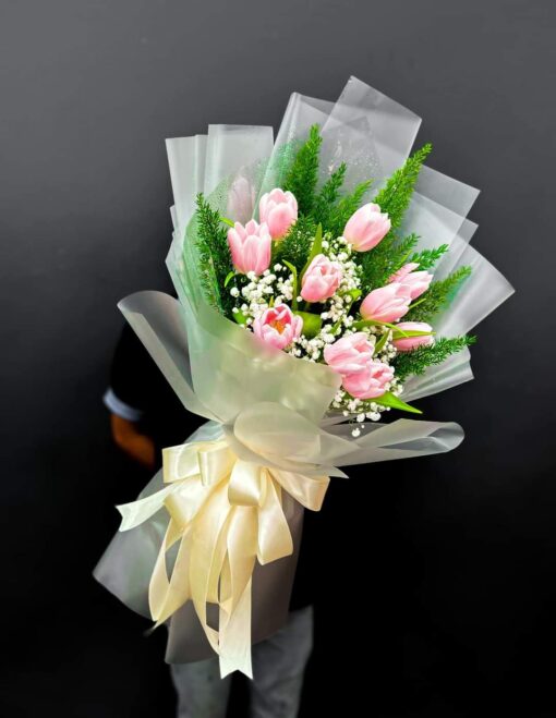 Hoa Tulip: Kỷ Niệm Tình Yêu Đáng Nhớ