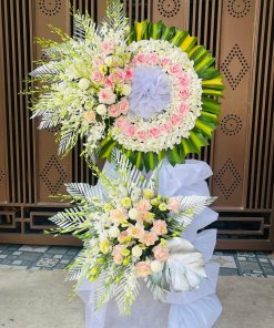 Kệ Hoa Chia Buồn Cho Người