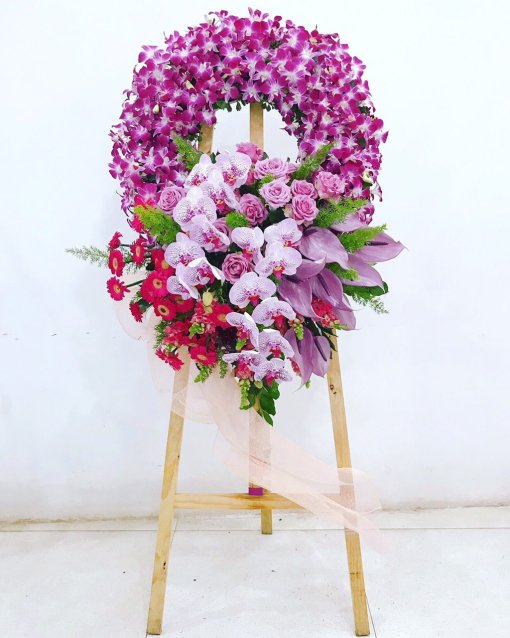 Hoa Chia Buồn Hiện Đại