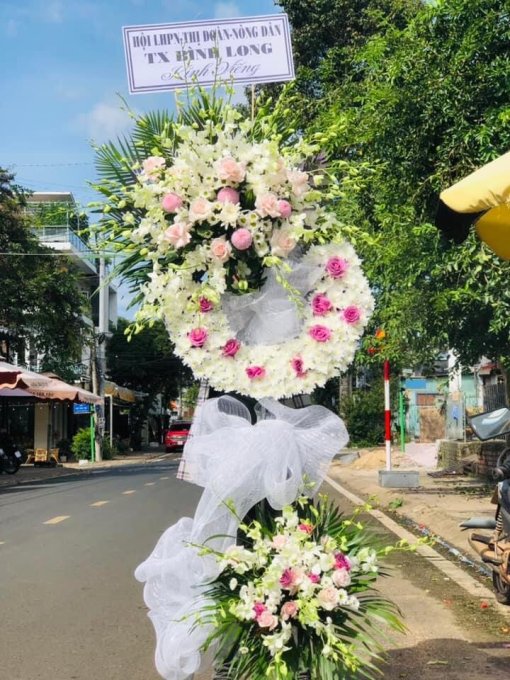Kệ Hoa Viếng Gửi Lời Chia Buồn
