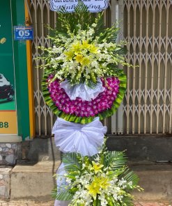 Kệ Hoa Chia Buồn