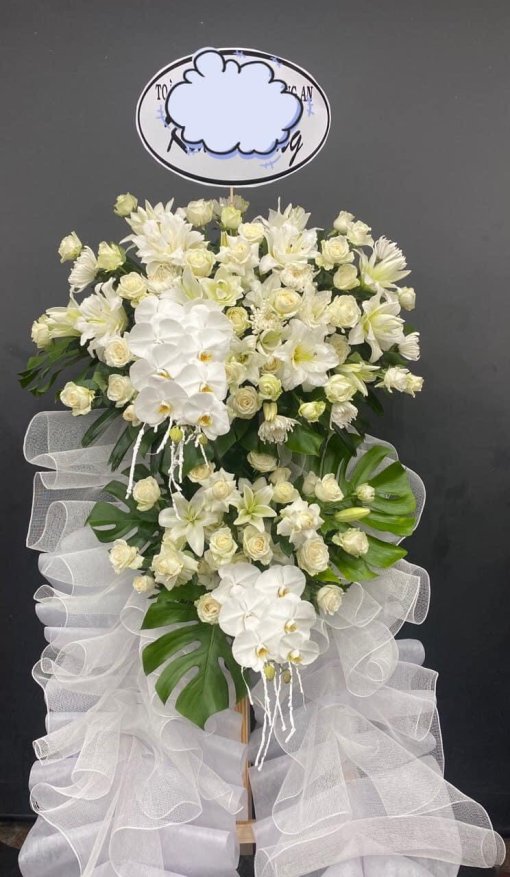 Hoa Chia Buồn Trong Lòng Nhân Ái