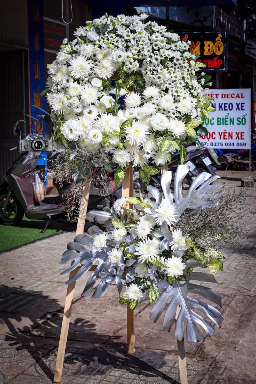 Hoa Viếng Gửi Lời An Ủi