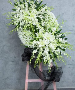 Kệ Hoa Viếng Hiện Đại: Sự Sáng Tạo Tinh Tế