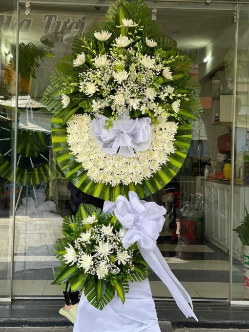 Kệ Hoa Viếng Hiện Đại