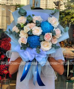 Bó hồng kem mix bông cúc mẫu đơn sang trọng