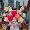 Giỏ hoa hồng song hỹ mix mẫu đơn