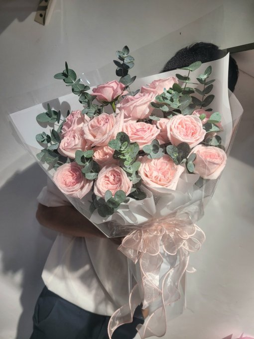 Bó ohara hồng thơm ngát, lãng mạng