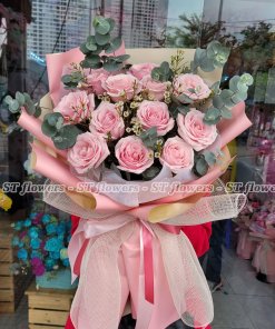 Bó hồng kem cồ đi giấy hồng 2 da